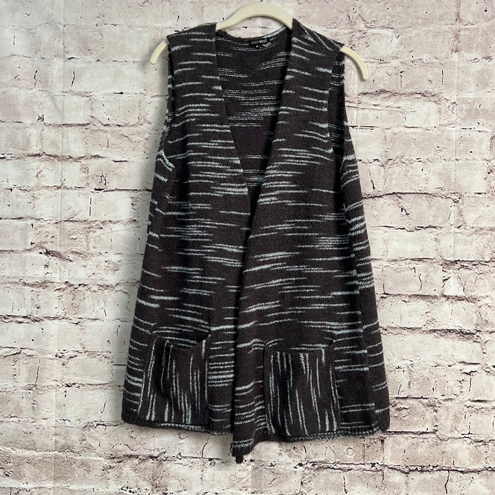 600 west sweater vest